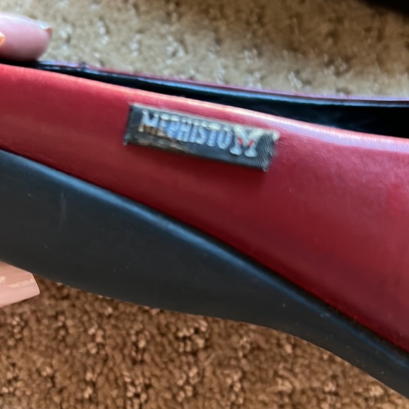 SOLD! Mephisto red mules - Picture 9 of 13